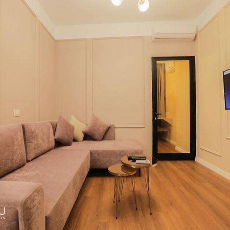Miku Apartment - Perfect 1Bedroom At Komuna E Parisit Tirana Exteriör bild
