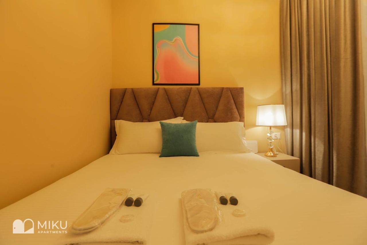 Miku Apartment - Perfect 1Bedroom At Komuna E Parisit Tirana Exteriör bild