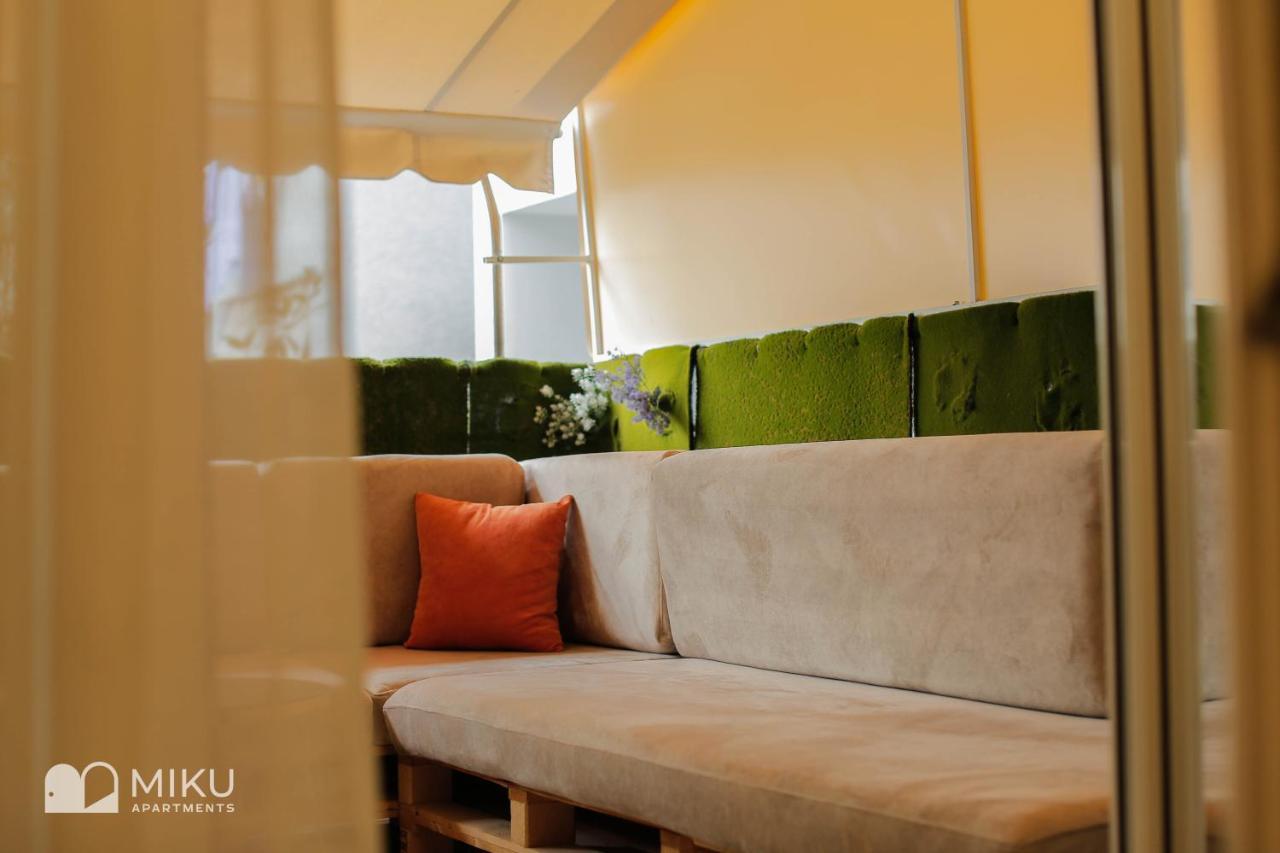 Miku Apartment - Perfect 1Bedroom At Komuna E Parisit Tirana Exteriör bild