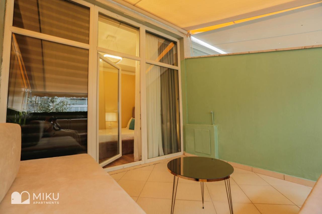 Miku Apartment - Perfect 1Bedroom At Komuna E Parisit Tirana Exteriör bild